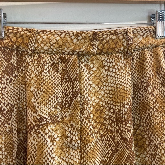 BABATON Sz 6 Snake Skin Wide  Leg Pockets Zipper Closure Unlined Trouser Pants - Picture 2 of 10